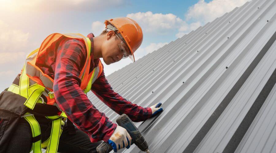 Owens Corning roofing contractor in Scranton, IA